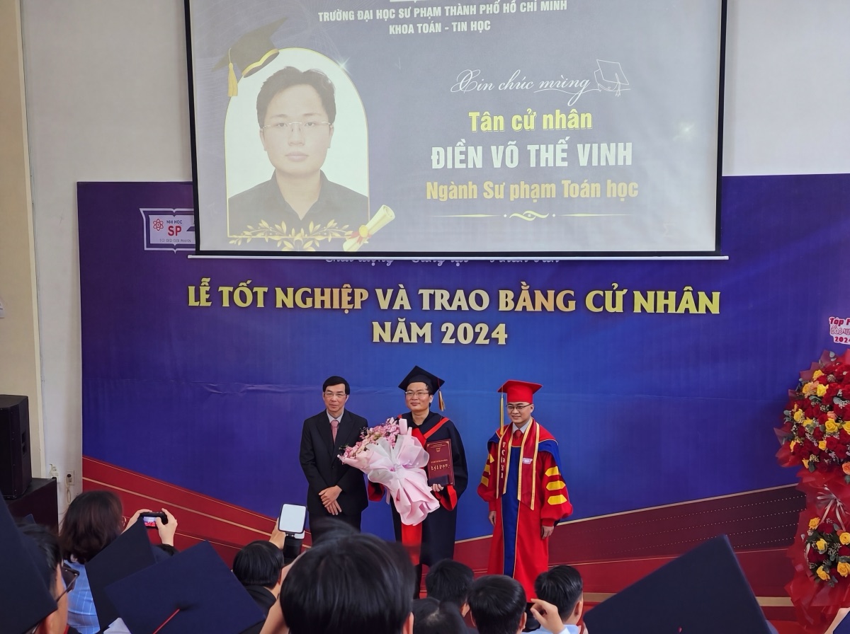 Thầy Thế Vinh tốt nghiệp cử nhân