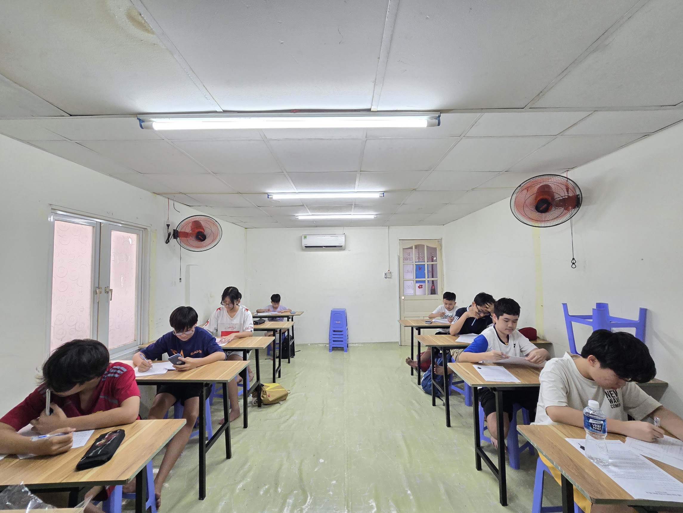 CS2: Lớp toán VinhMath
